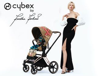 KAROLINA KURKOVA ONE LOVE