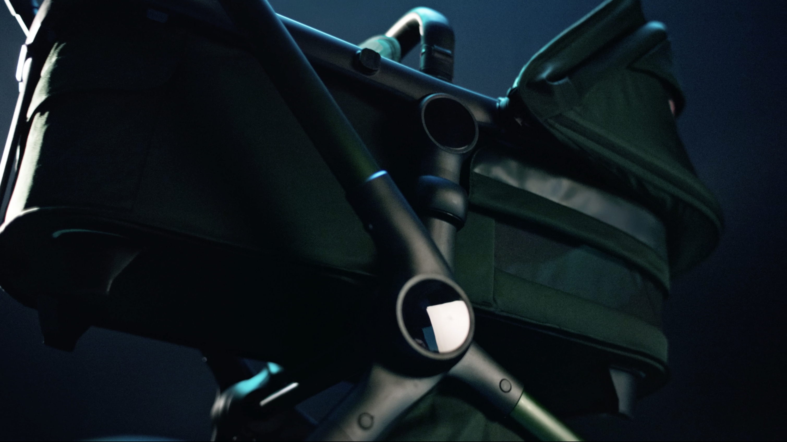 FOX 5 CLOSE UP NOIR VERDE 2