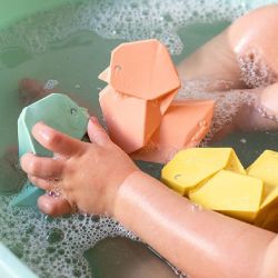 Mordeiro Natureza Toy Pato Origami Rosa